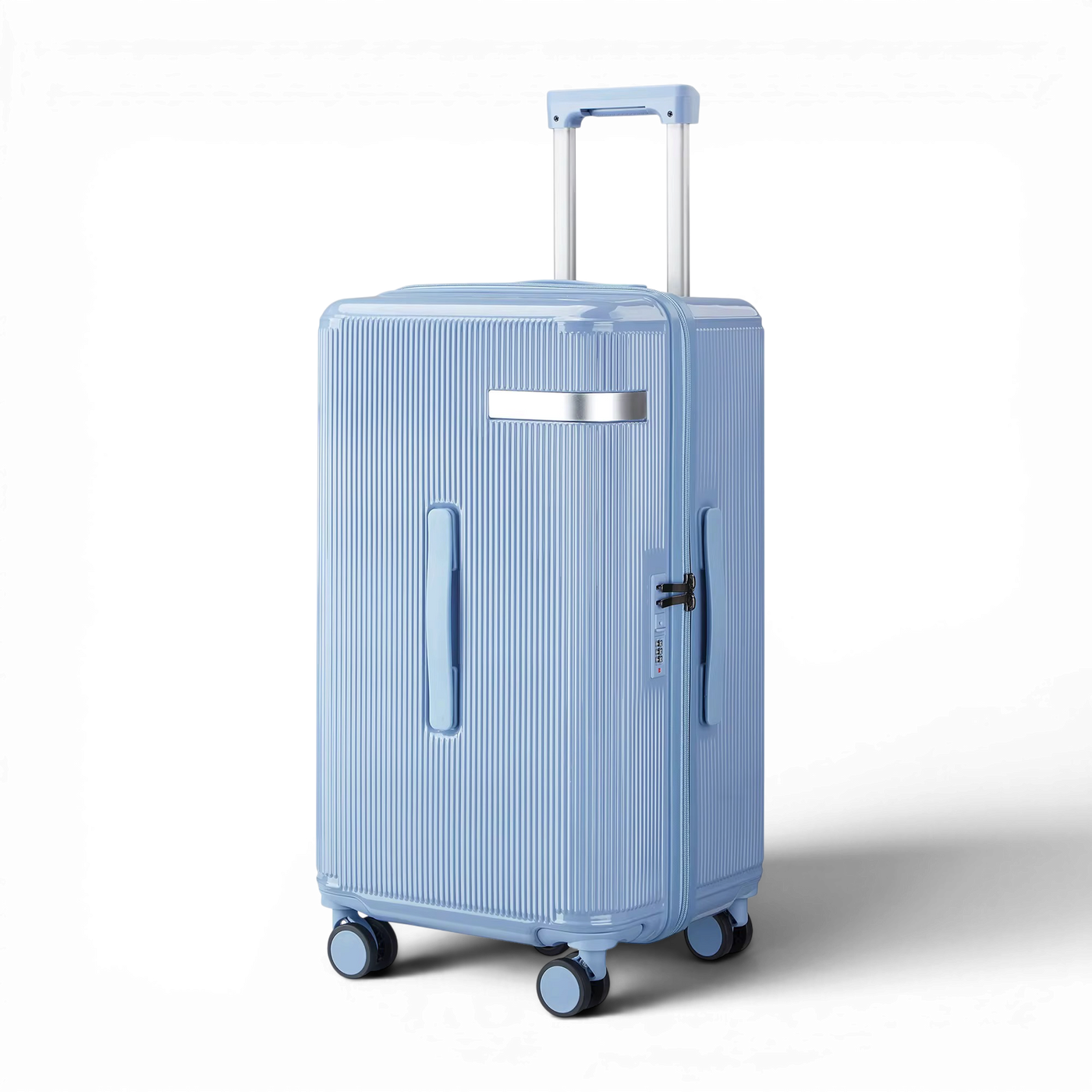 The Voyager Large - Check In 28"