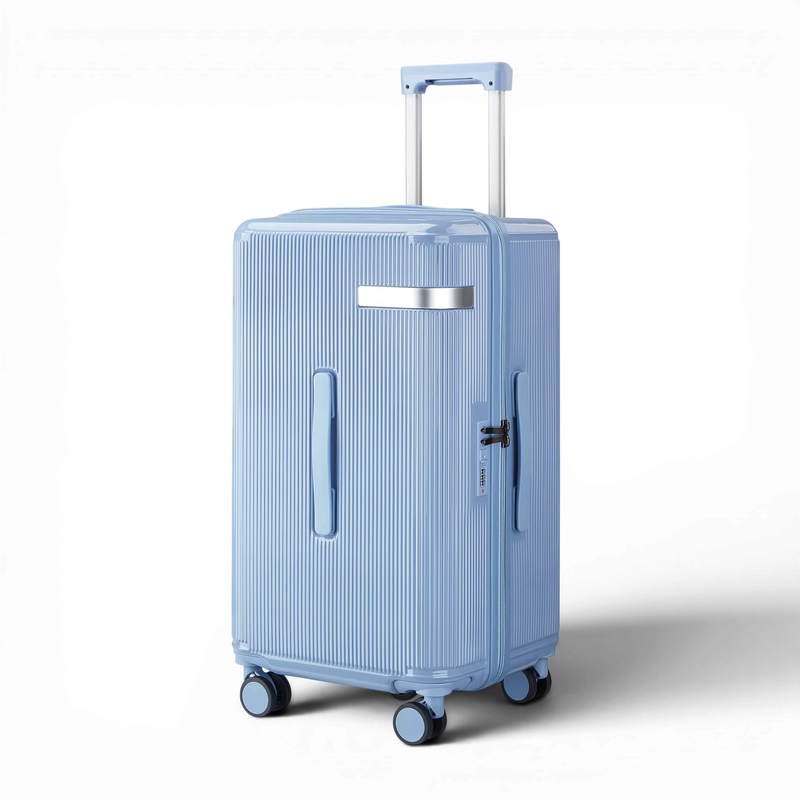 The Voyager Medium - Check In 24"
